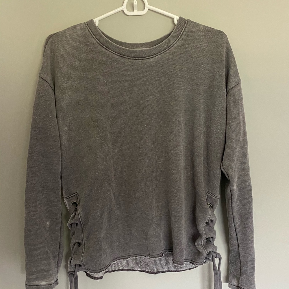 American Eagle top